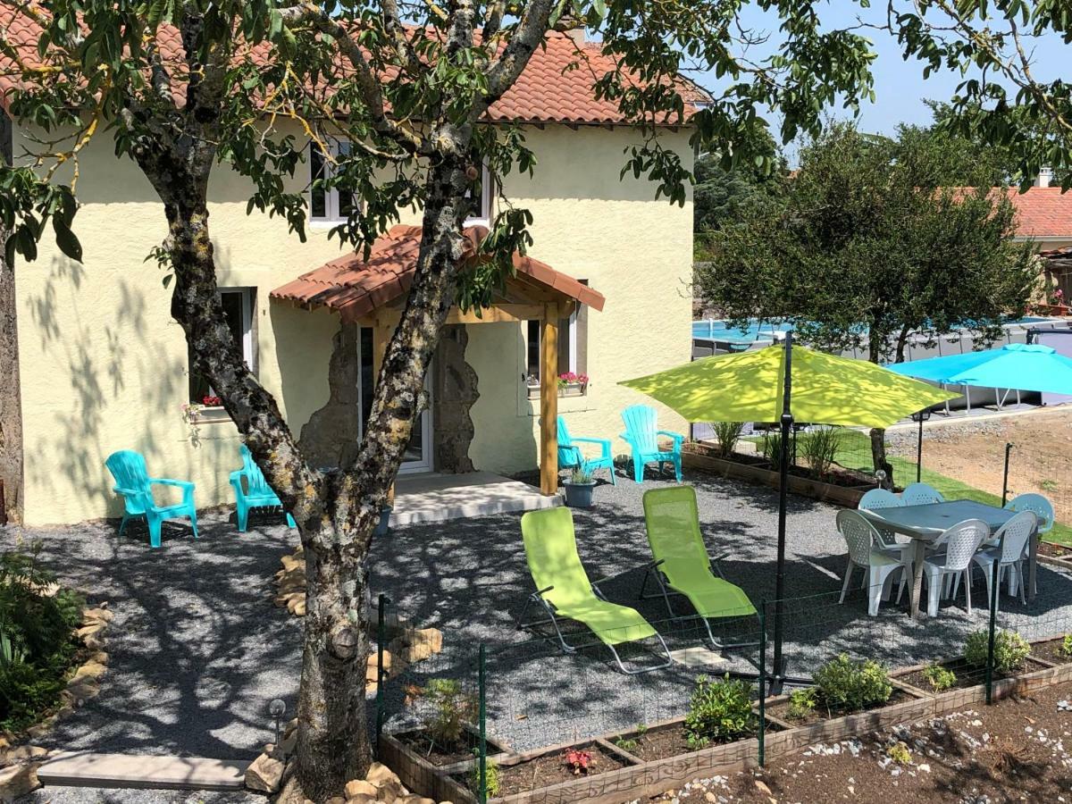 The Walnut Tree Gite Le Dorat Ngoại thất bức ảnh